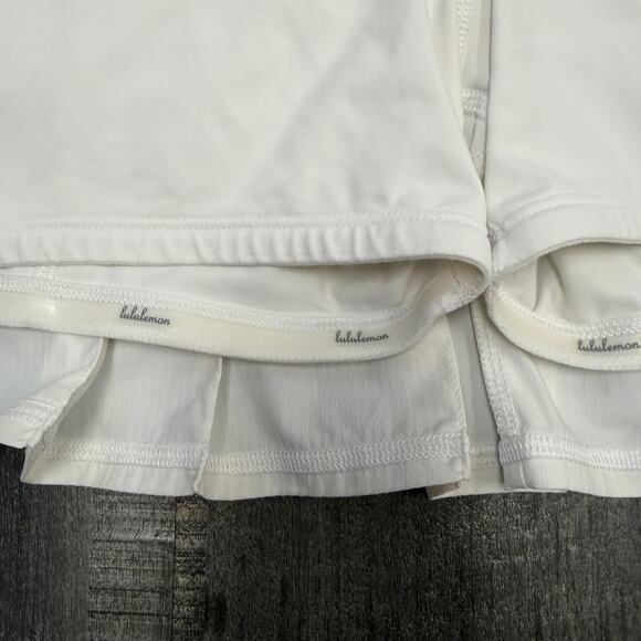 Lululemon Run Pace Setter Ruffle Back White Mini Skirt Sz 8 - Picture 6 of 9